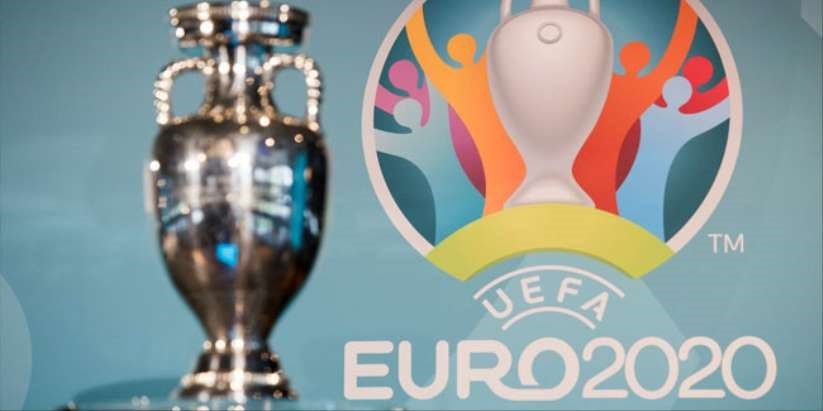 EURO2020 2021 Yılına Ertelendi